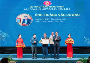 Tỉnh Nghệ An gặp mặt các doanh nghiệp, doanh nhân tiêu biểu nhân ngày Doanh nhân Việt Nam
