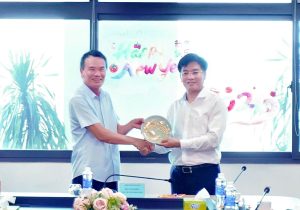 Phó Chủ tịch UBND tỉnh Quảng Ngãi Đỗ Tâm Hiển thăm và làm việc với Công ty Cổ phần Hoàng Thịnh Đạt