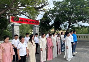 Công ty Cổ phần Hoàng Thịnh Đạt tri ân dâng hoa, dâng hương tại Khu di tích lịch sử quốc gia Hang Hỏa Tiễn – Nghĩa trang Đường sắt Hoàng Mai